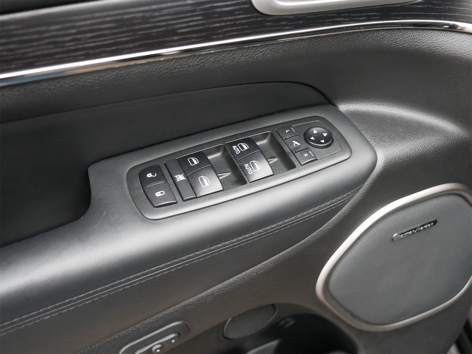 2018 Jeep Grand Cherokee High Altitude V8 HEMI