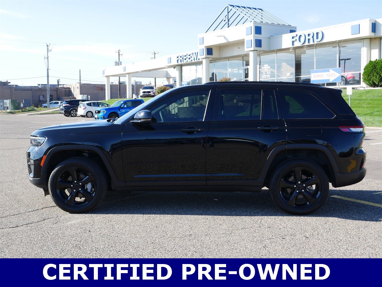 2024 Jeep Grand Cherokee Limited Black Appearance