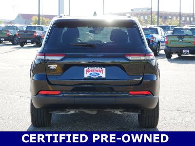 2024 Jeep Grand Cherokee Limited Black Appearance