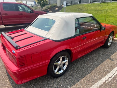 1992 Ford Mustang GT