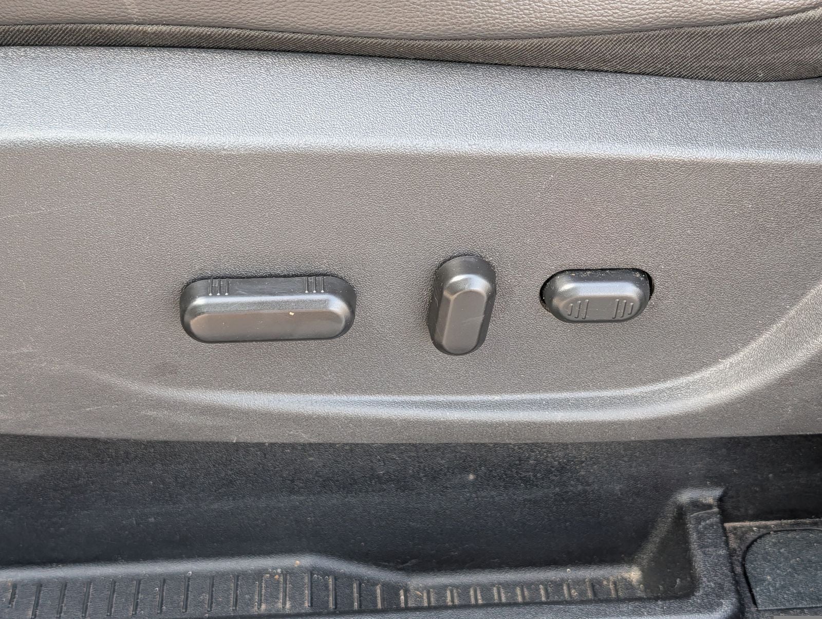 2017 Ford C-Max Energi SE