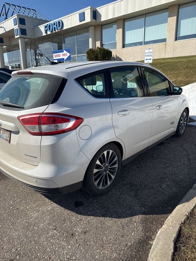 2017 Ford C-Max Energi Titanium