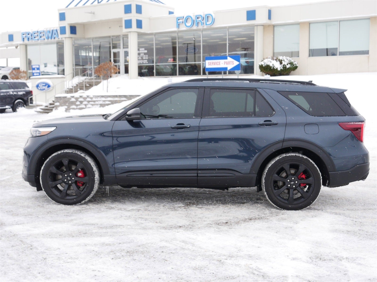 2023 Ford Explorer ST