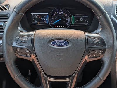 2018 Ford Explorer Sport w/ Panoramic Moonroof