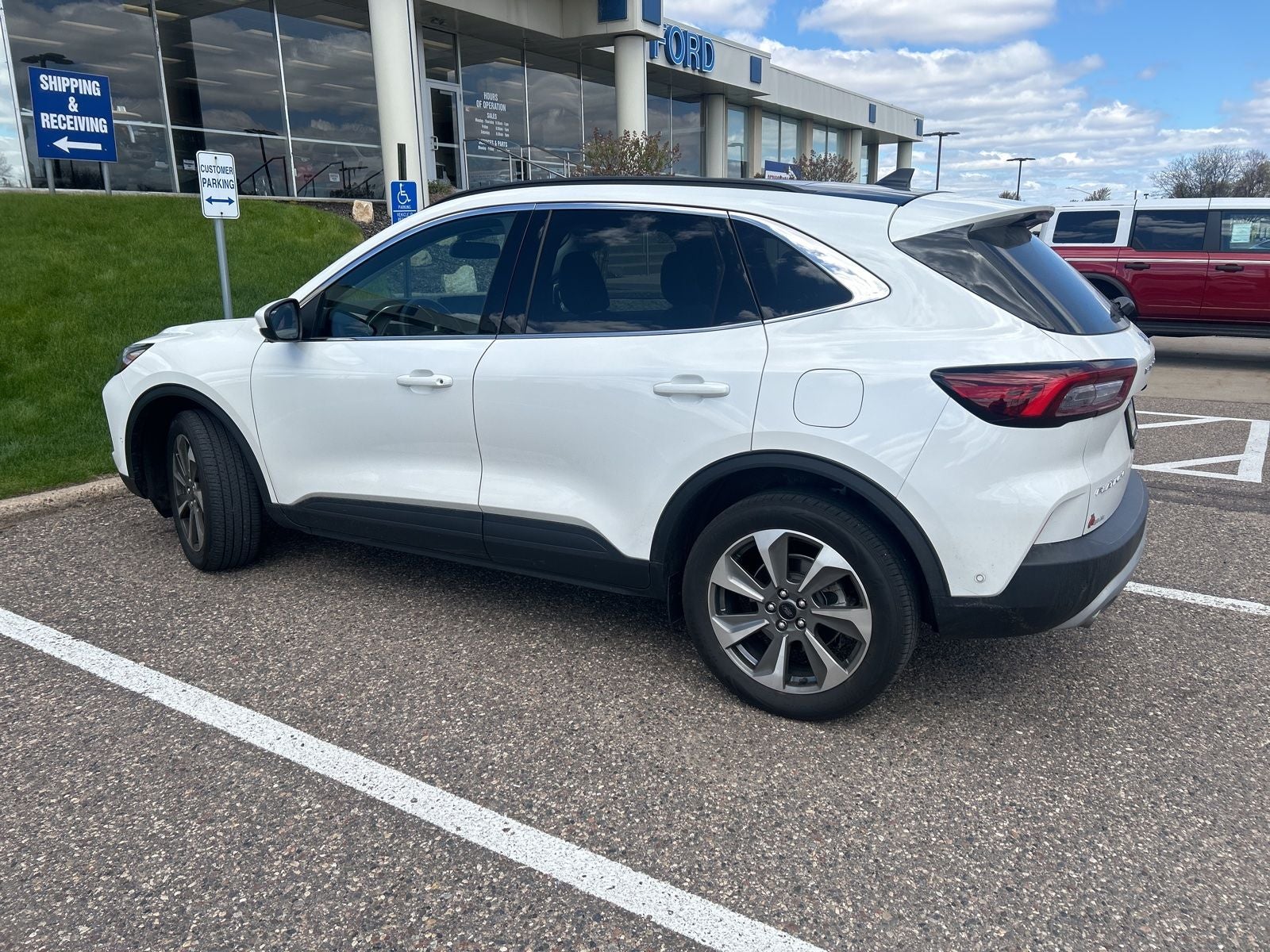 2023 Ford Escape Platinum