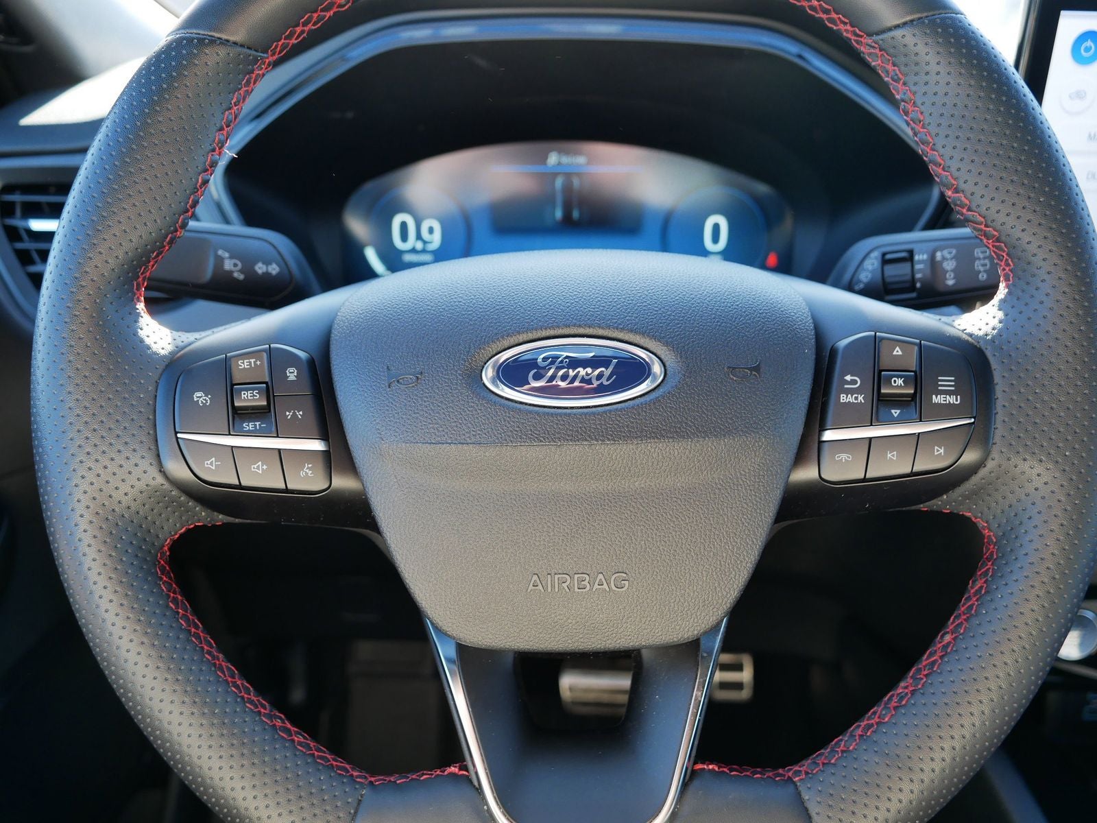 2023 Ford Escape ST-Line Elite