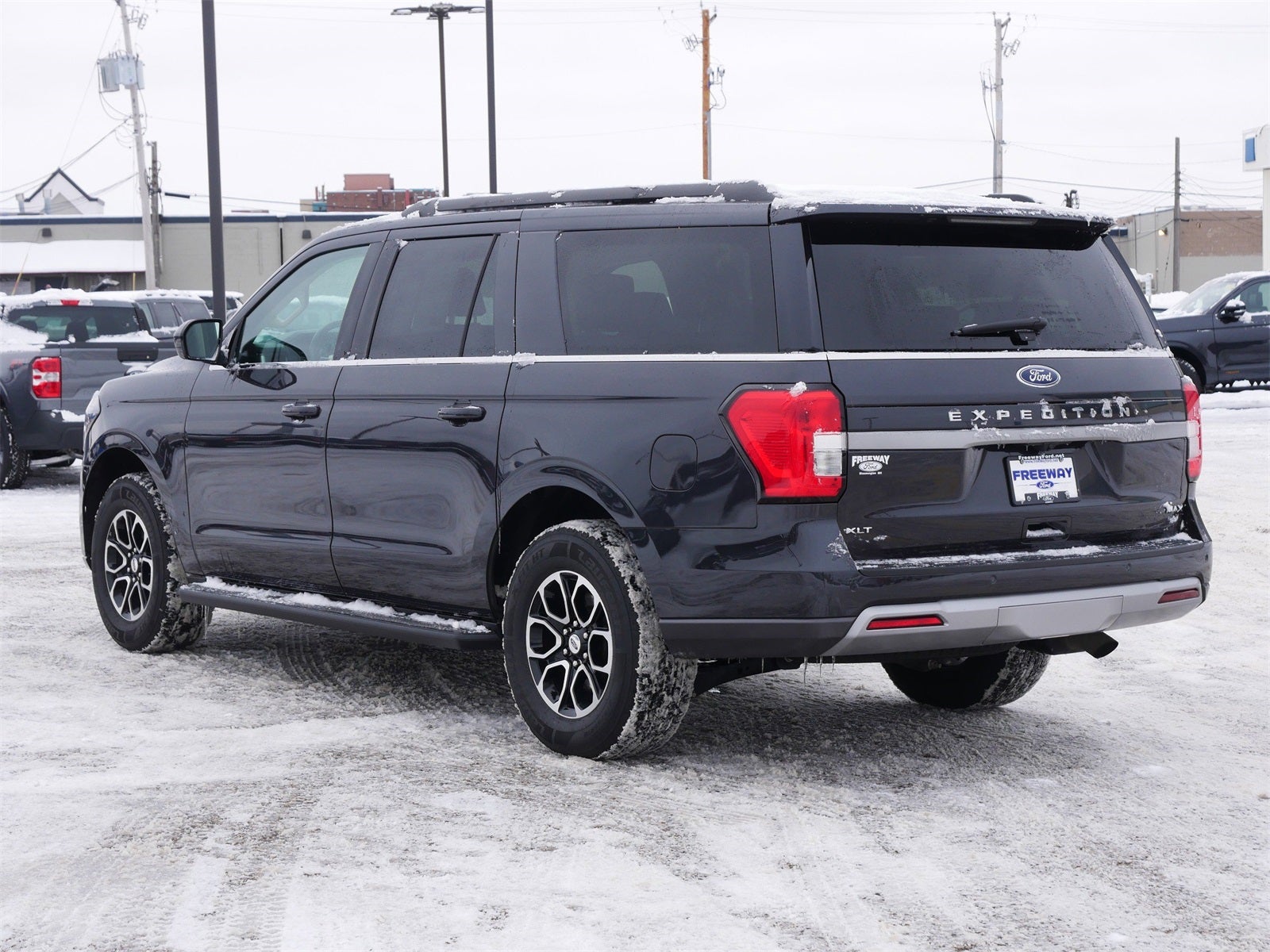 2024 Ford Expedition Max XLT