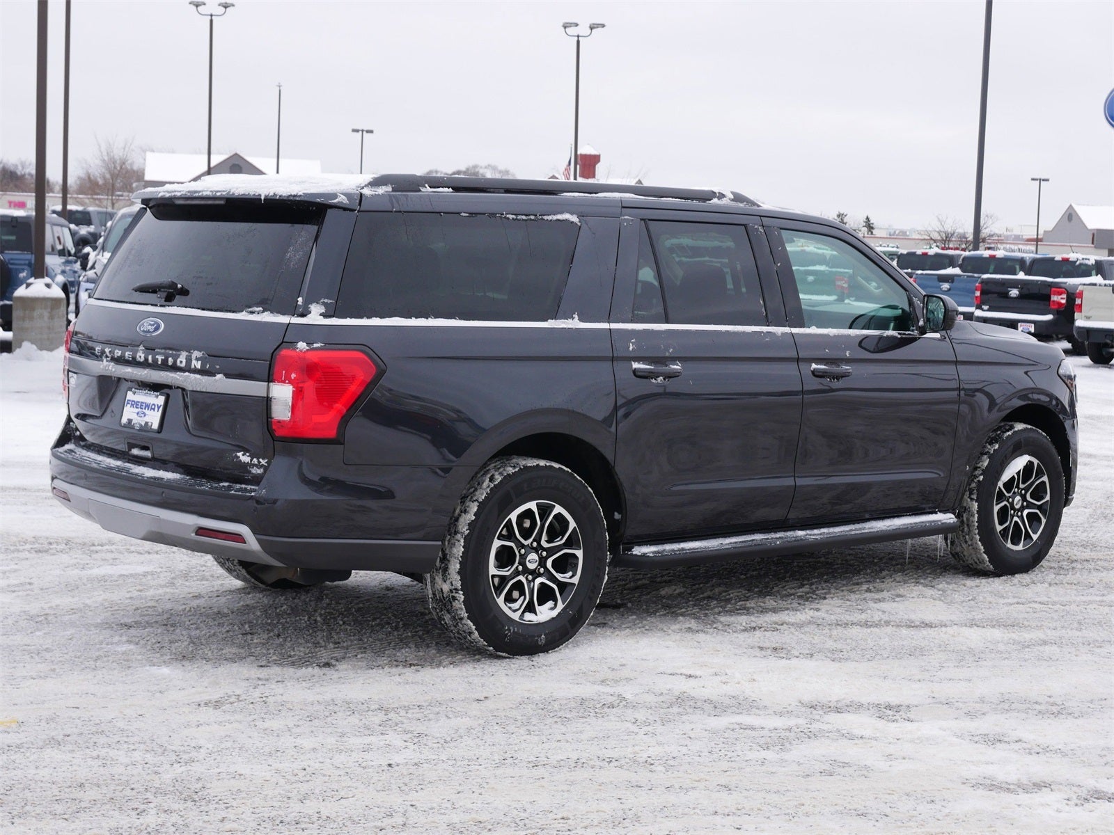 2024 Ford Expedition Max XLT