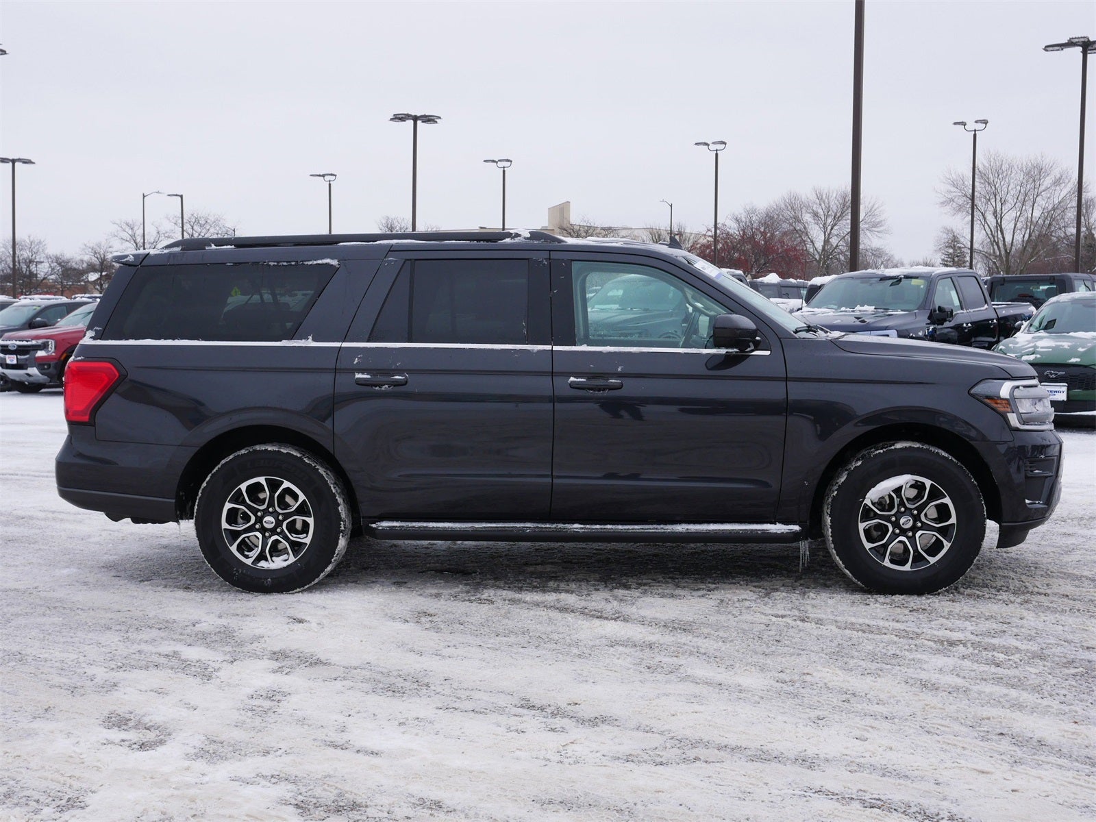 2024 Ford Expedition Max XLT
