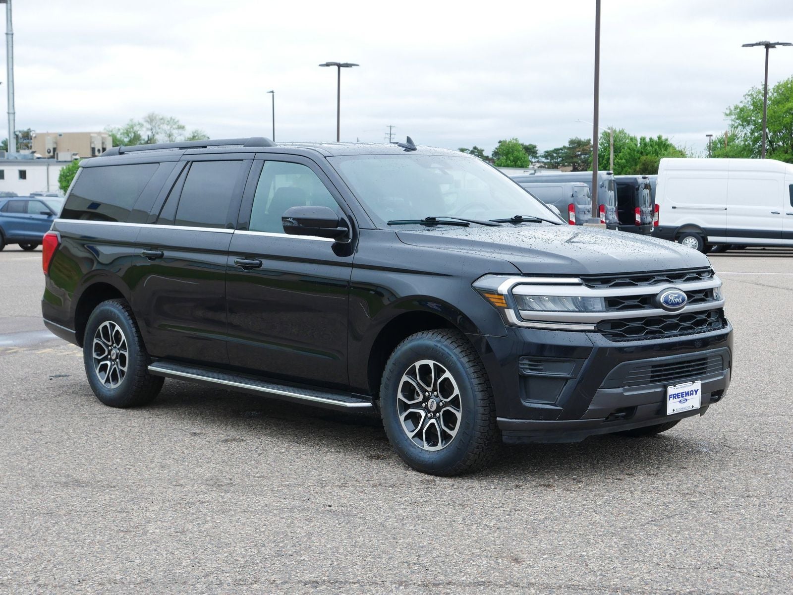 2022 Ford Expedition Max XLT