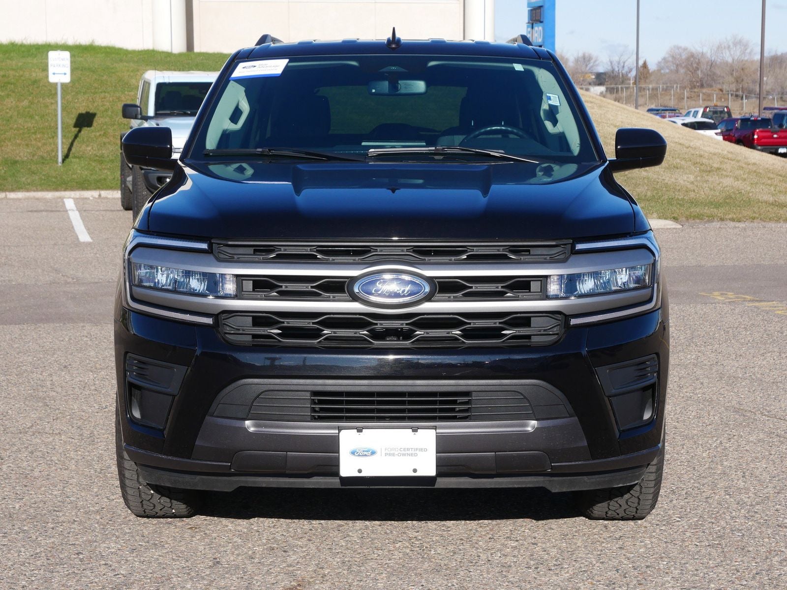 2024 Ford Expedition XLT