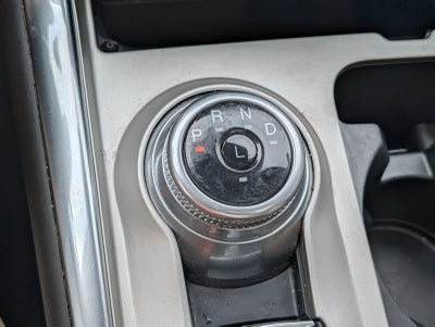 2024 Ford Explorer XLT w/ Panoramic Moonroof