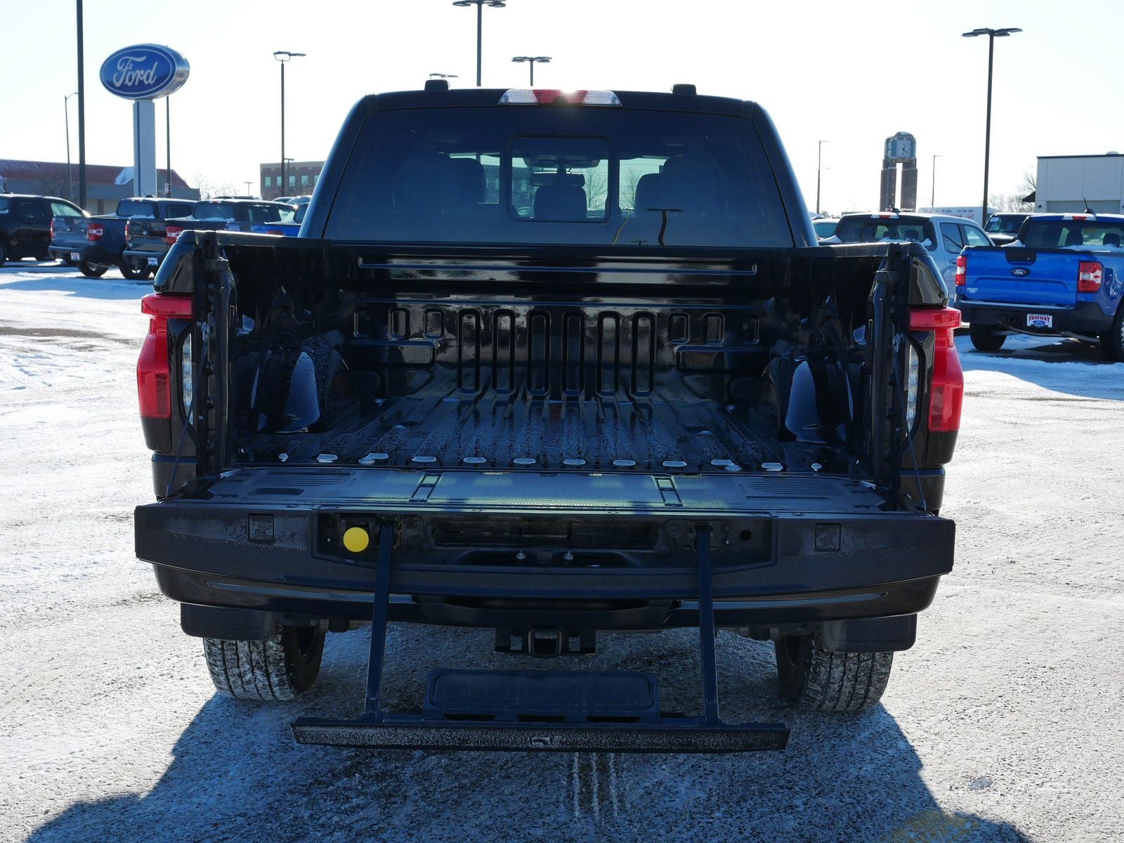 2022 Ford F-150 Lightning Platinum