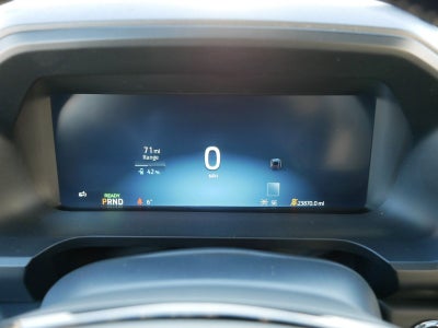 2022 Ford F-150 Lightning Platinum