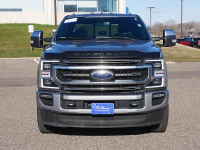 2022 Ford F-250SD Platinum w/ Panoramic Moonroof