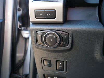 2022 Ford F-250SD Platinum w/ Panoramic Moonroof