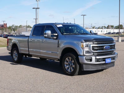 2022 Ford F-250SD Platinum w/ Panoramic Moonroof