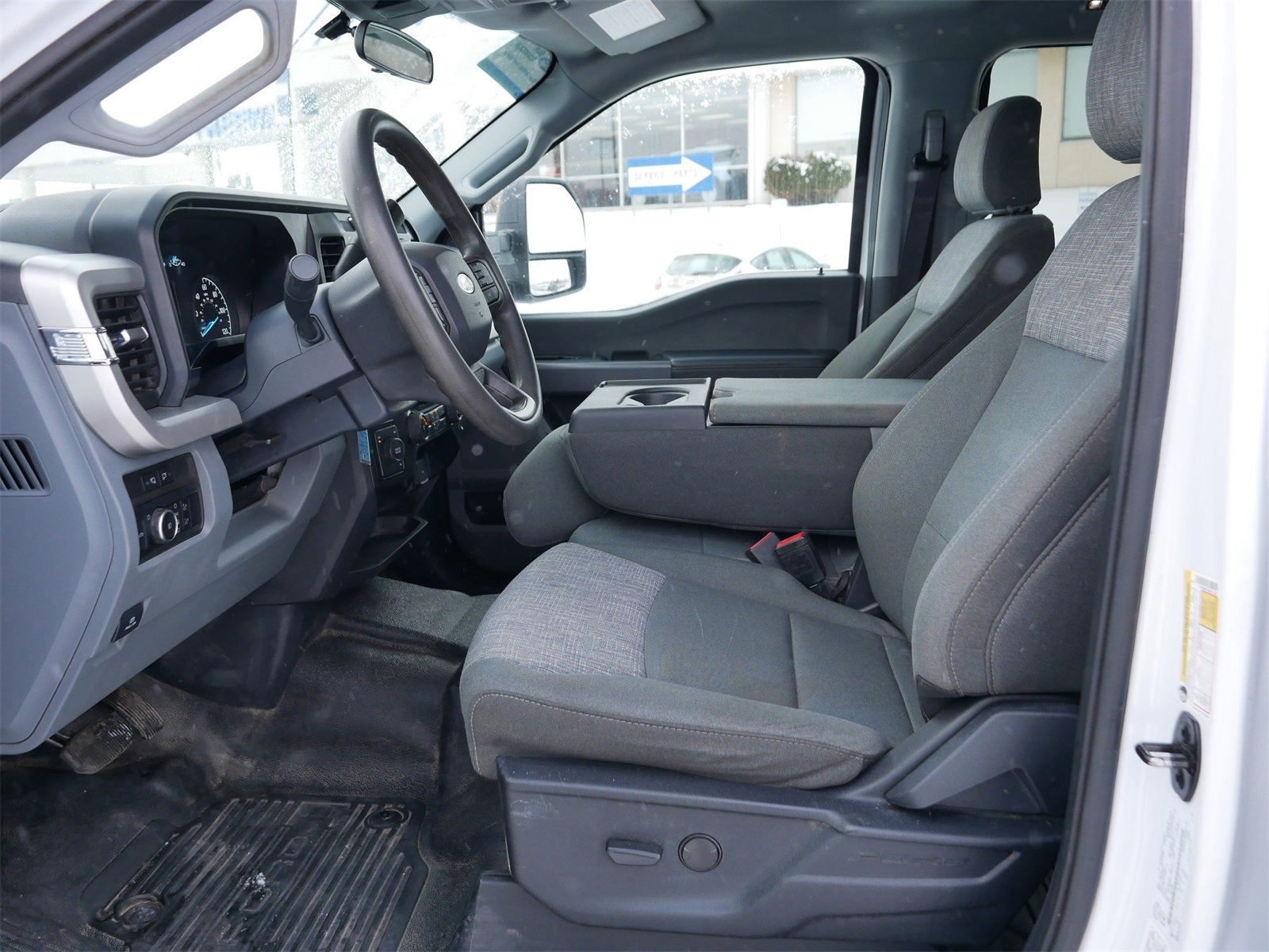 2024 Ford F-350SD XLT DRW