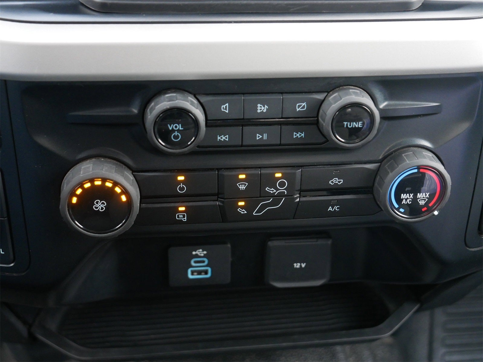 2024 Ford F-350SD XLT DRW