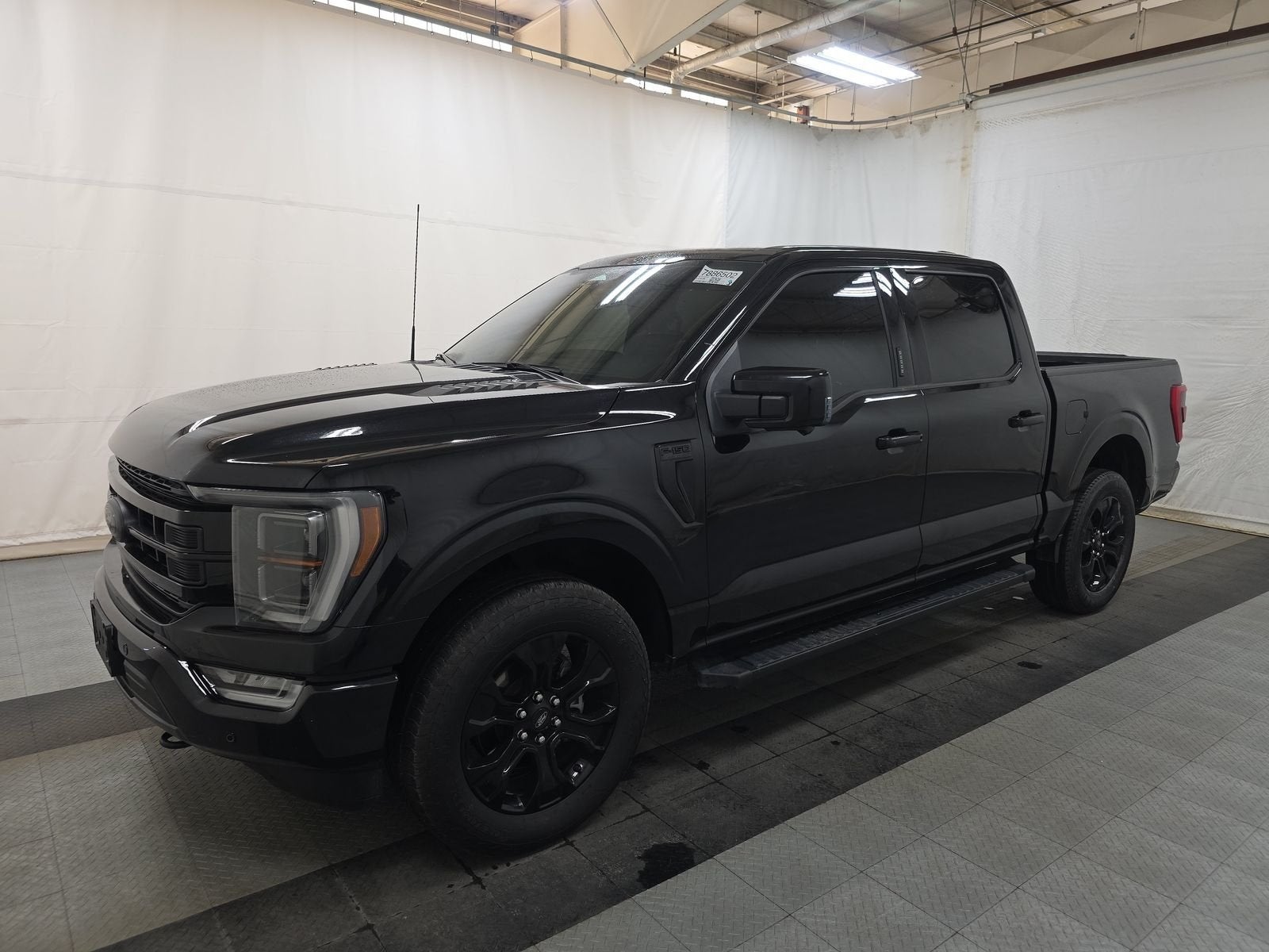 2023 Ford F-150 Lariat Black Appearance