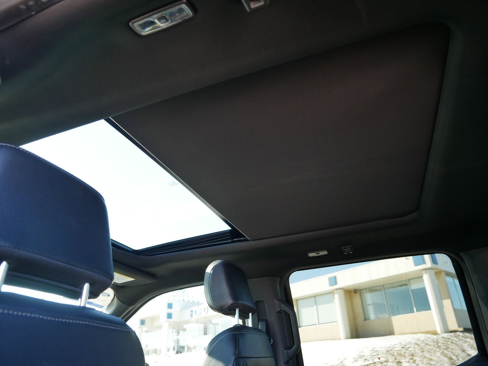 2023 Ford F-150 Lariat Black Appearance