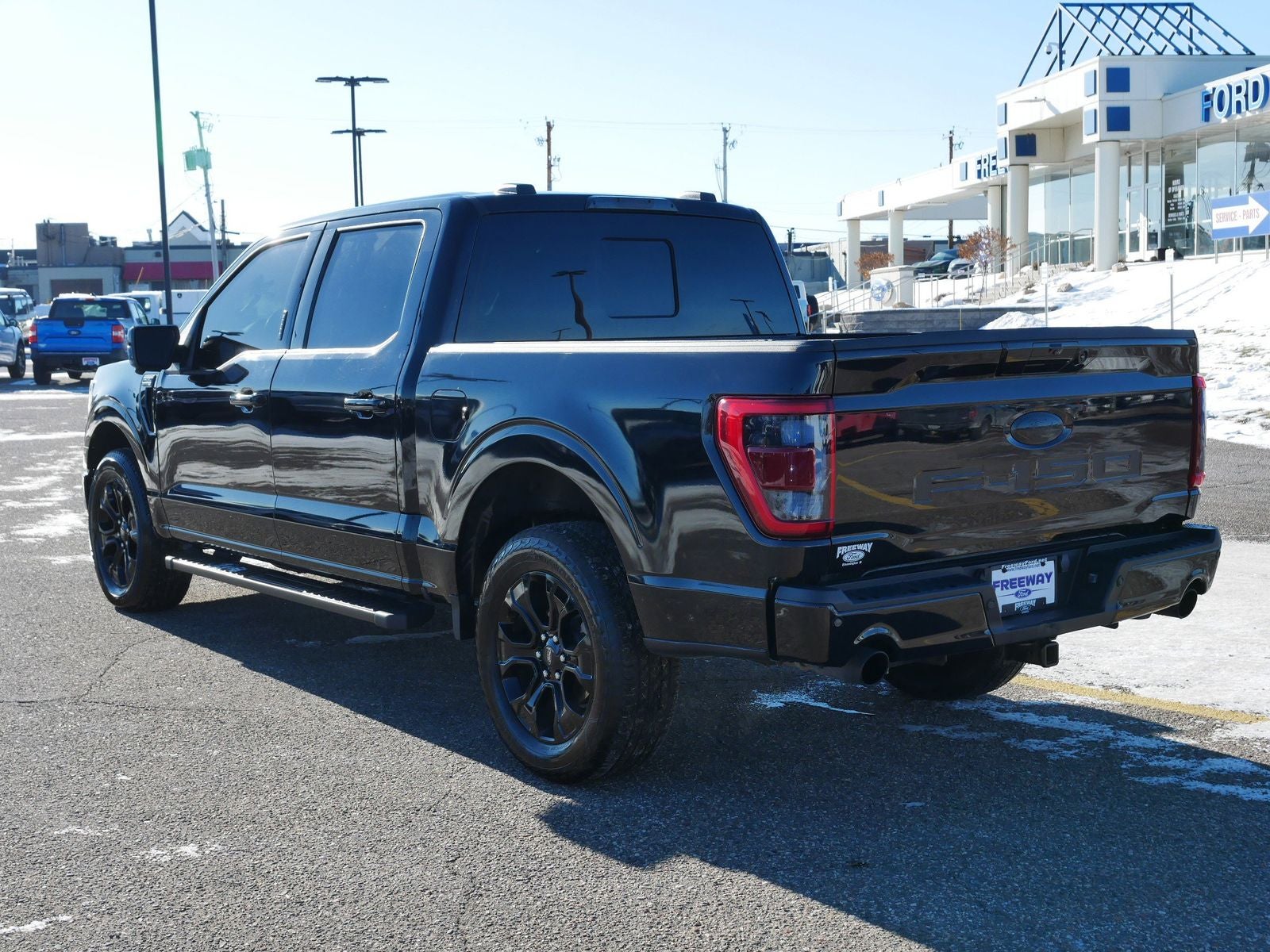 2023 Ford F-150 Lariat Black Appearance