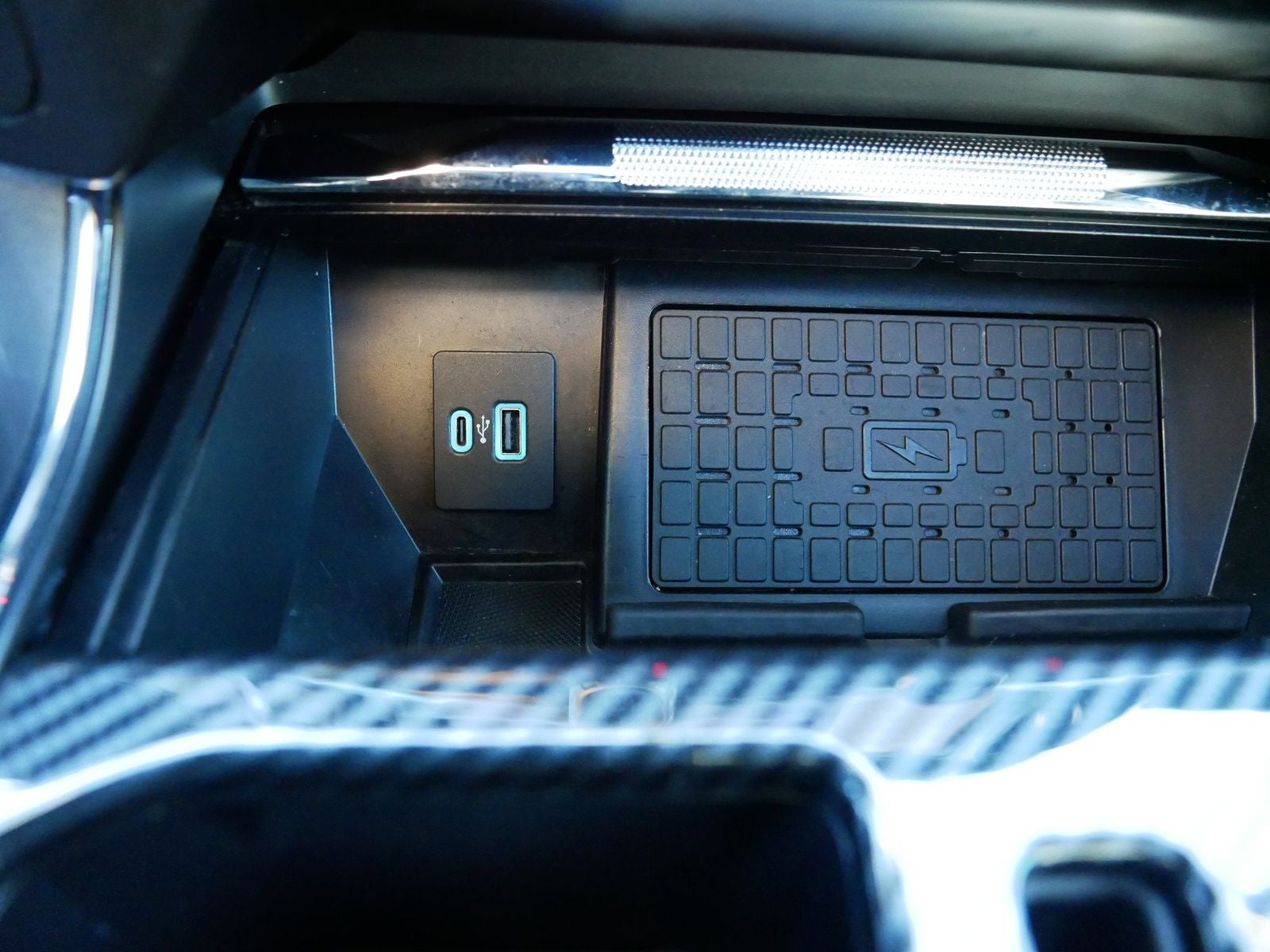 2023 Ford F-150 Lariat Black Appearance