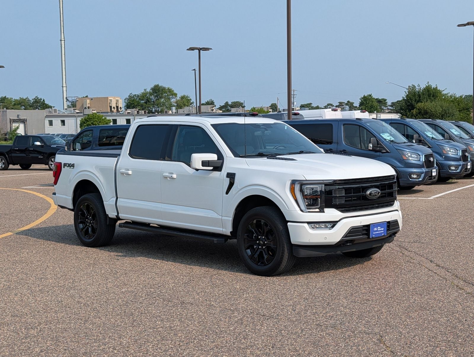 2023 Ford F-150 Lariat 5.0 V8 w/ Panoramic Roof