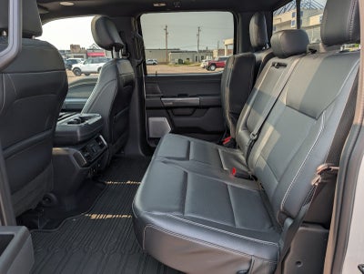 2023 Ford F-150 Lariat 5.0 V8 w/ Panoramic Roof