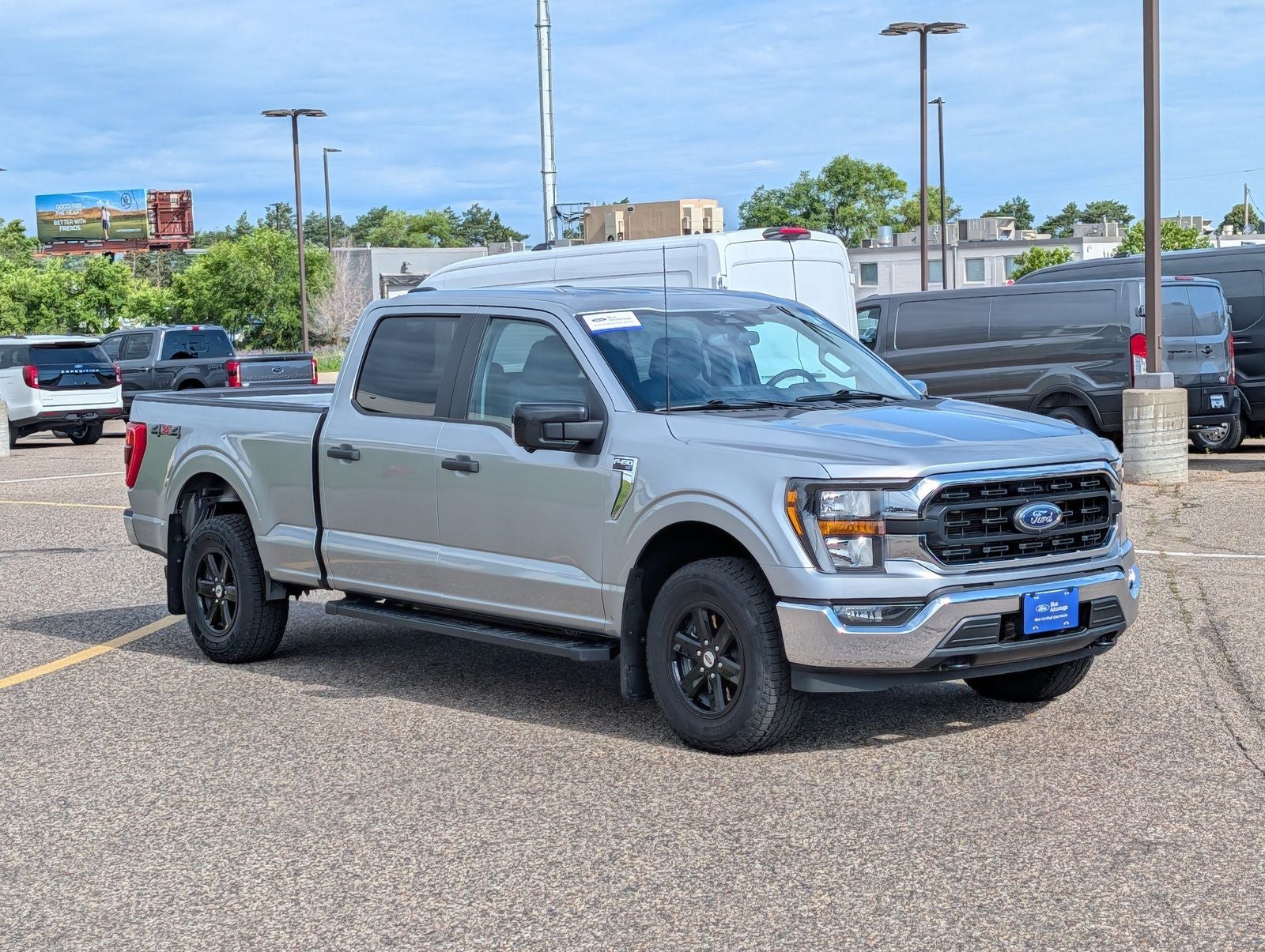 2023 Ford F-150 XLT 5.0 V8