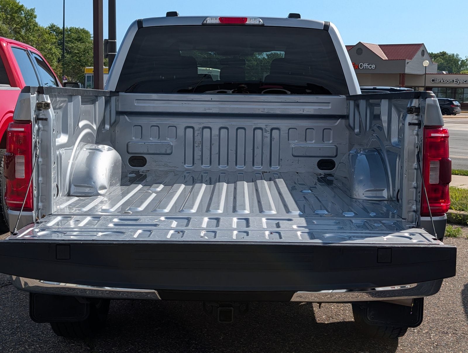 2023 Ford F-150 XLT 5.0 V8