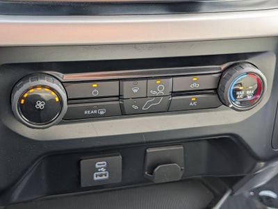 2023 Ford F-150 XLT 5.0 V8
