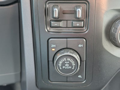 2023 Ford F-150 XLT 5.0 V8