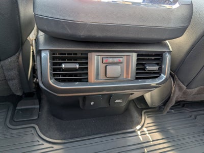 2023 Ford F-150 Lariat w/ Panoramic Moonroof
