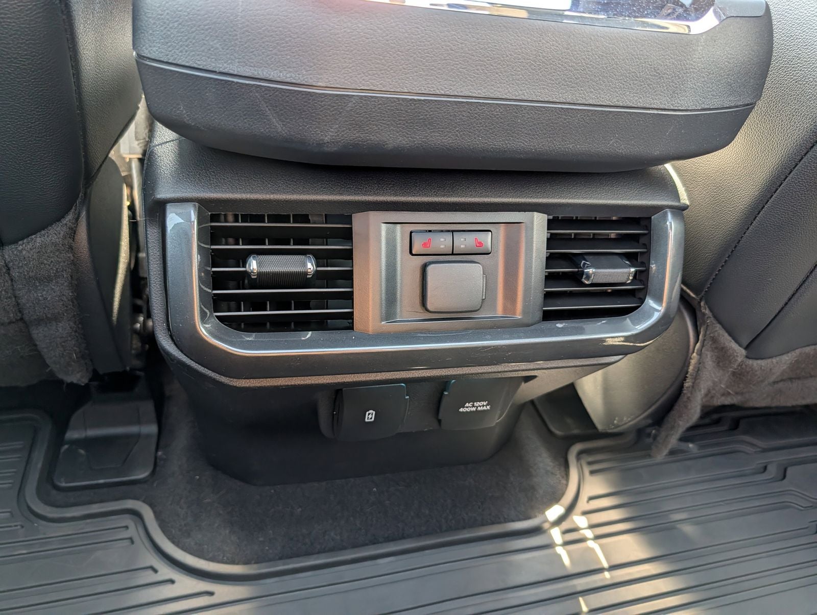 2023 Ford F-150 Lariat w/ Panoramic Moonroof