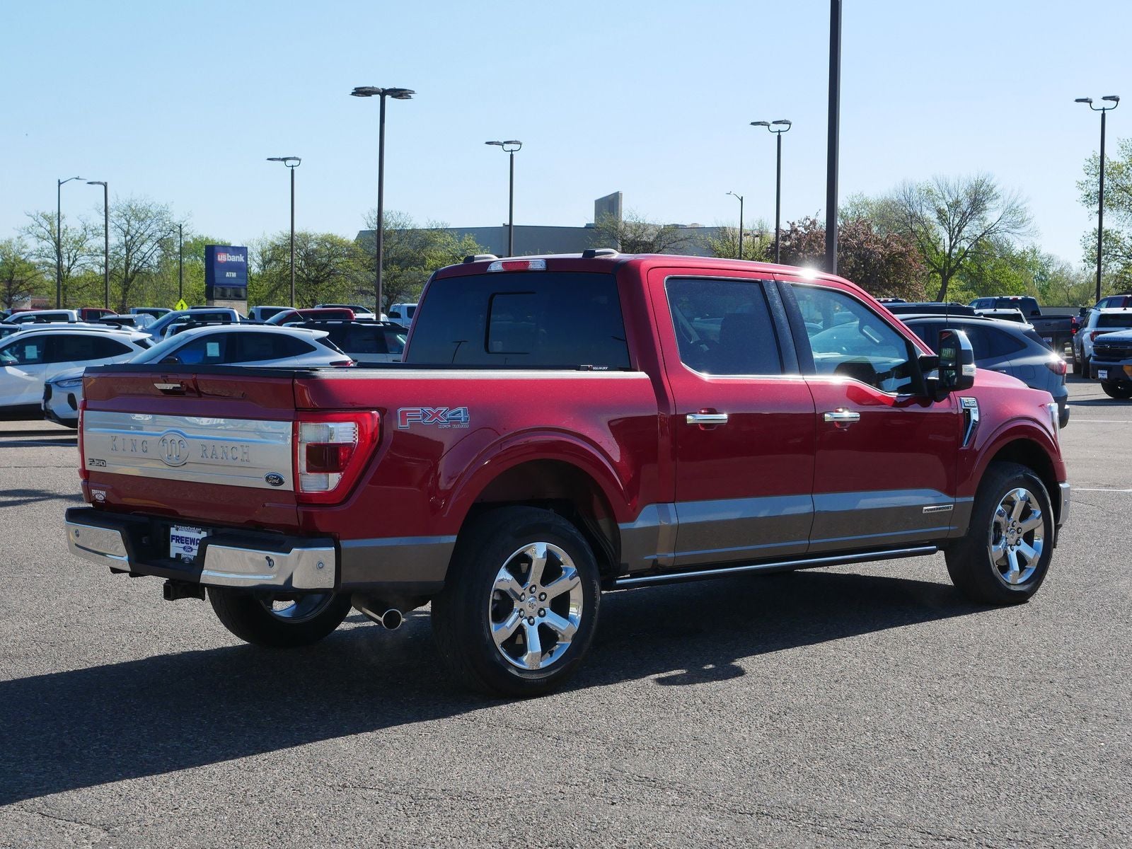 2023 Ford F-150 King Ranch w/ Panoramic Moonroof