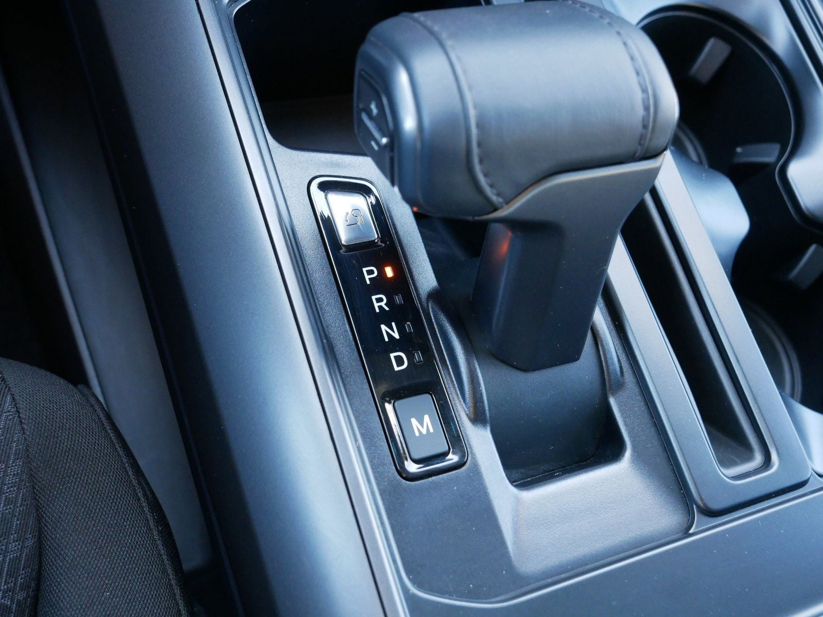 2024 Ford F-150 XLT Black Appearance