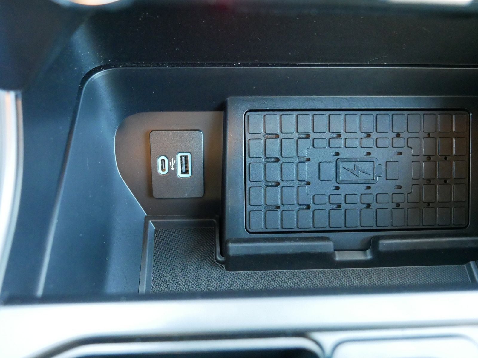 2024 Ford F-150 XLT Black Appearance