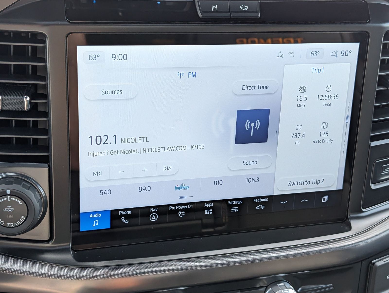 2025 Ford F-150 Tremor w/ Panoramic Moonroof