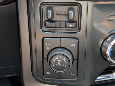 2025 Ford F-150 Tremor w/ Panoramic Moonroof