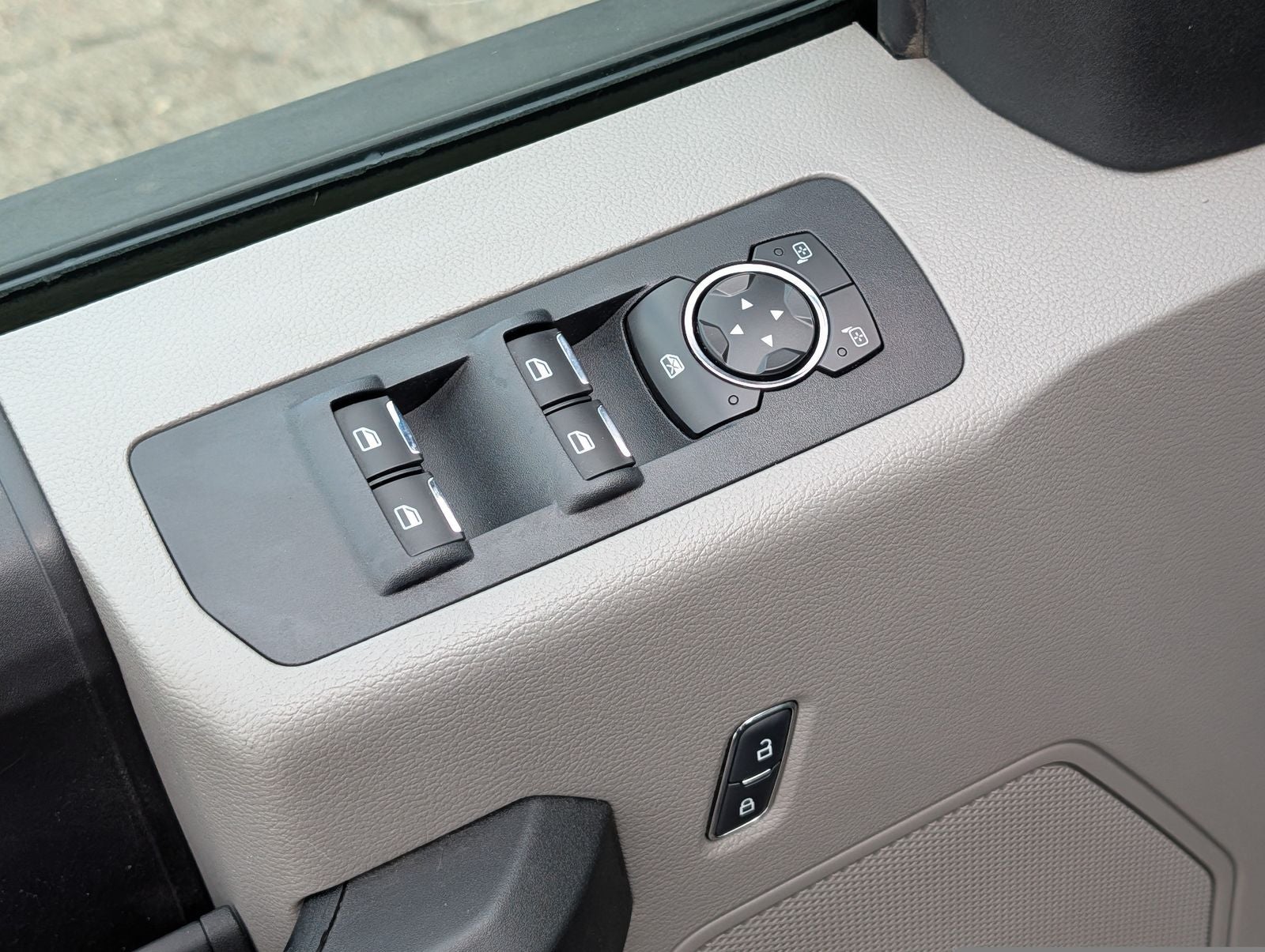 2015 Ford F-150 XL 5.0 V8