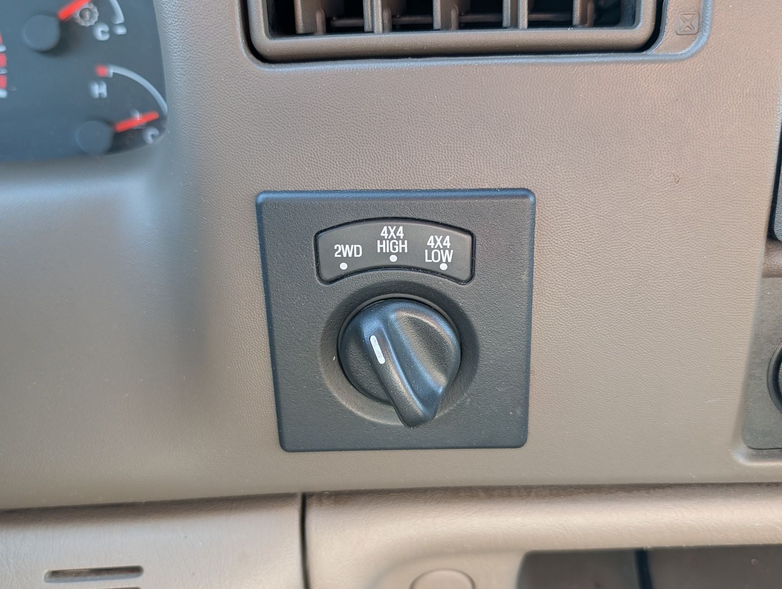 2004 Ford F-350SD XLT