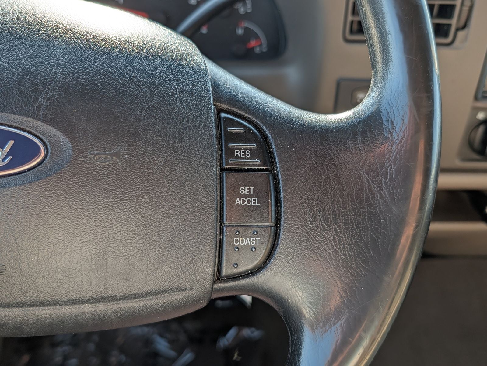 2004 Ford F-350SD XLT