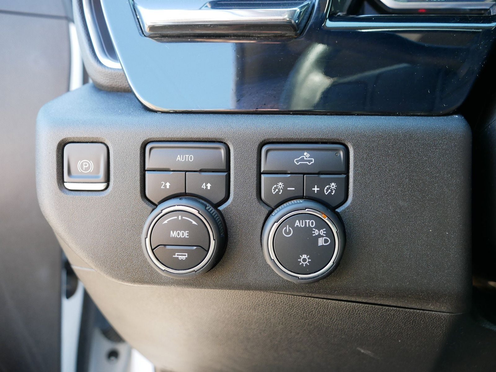2023 Chevrolet Silverado 1500 LT LT1