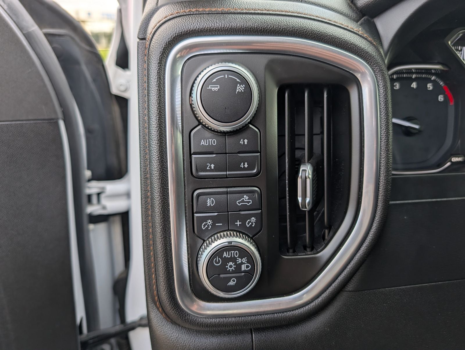 2019 GMC Sierra 1500 AT4