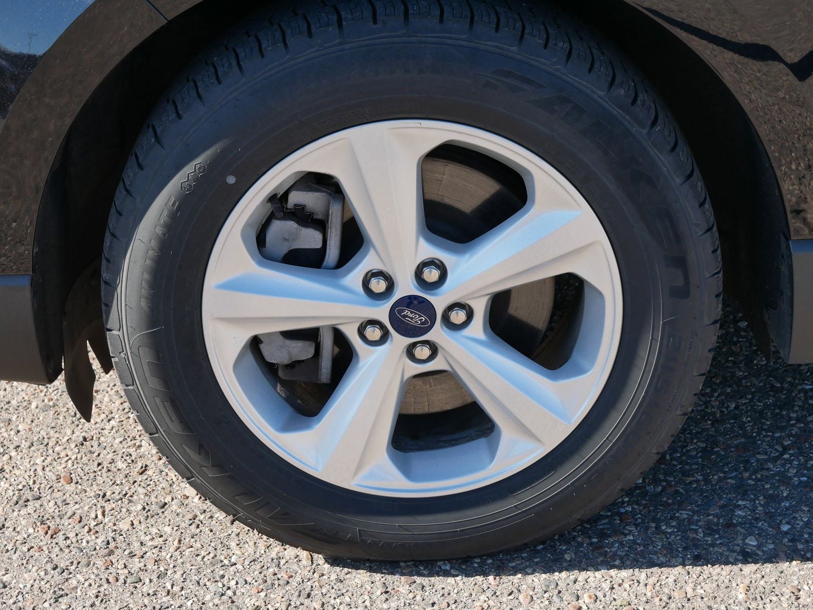 2022 Ford Edge SE