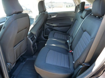 2022 Ford Edge SE