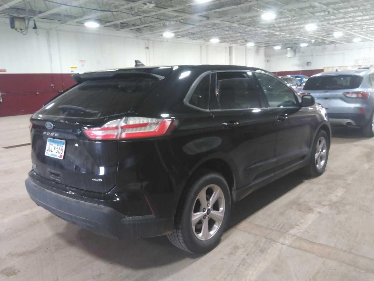 2022 Ford Edge SE