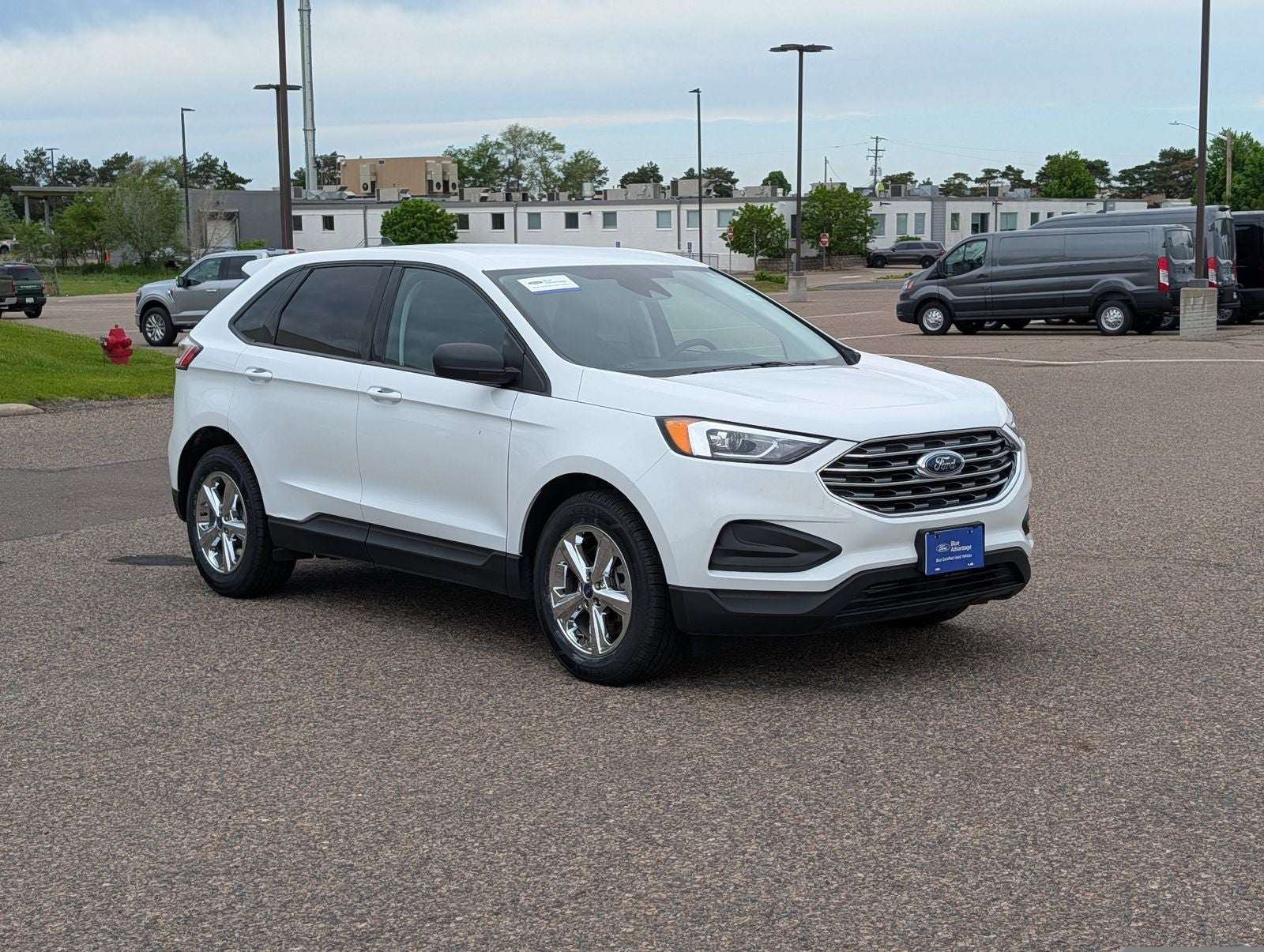 2022 Ford Edge SE