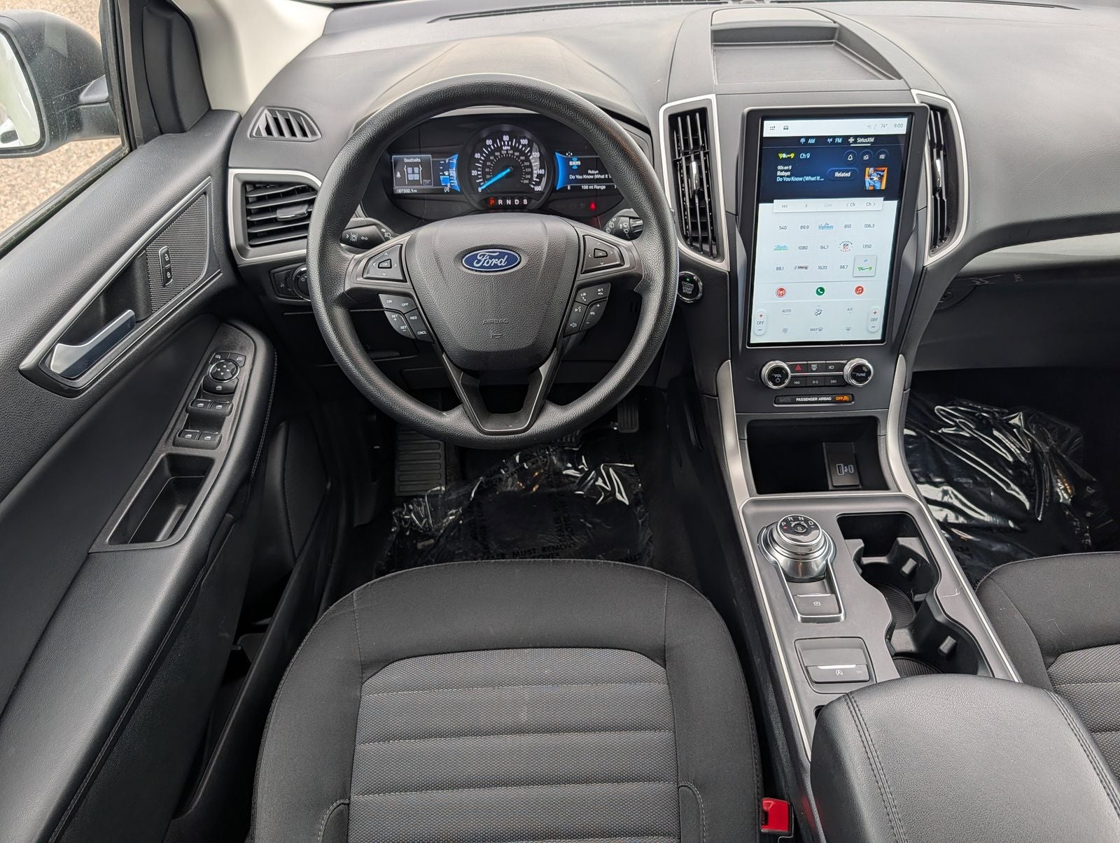 2022 Ford Edge SE